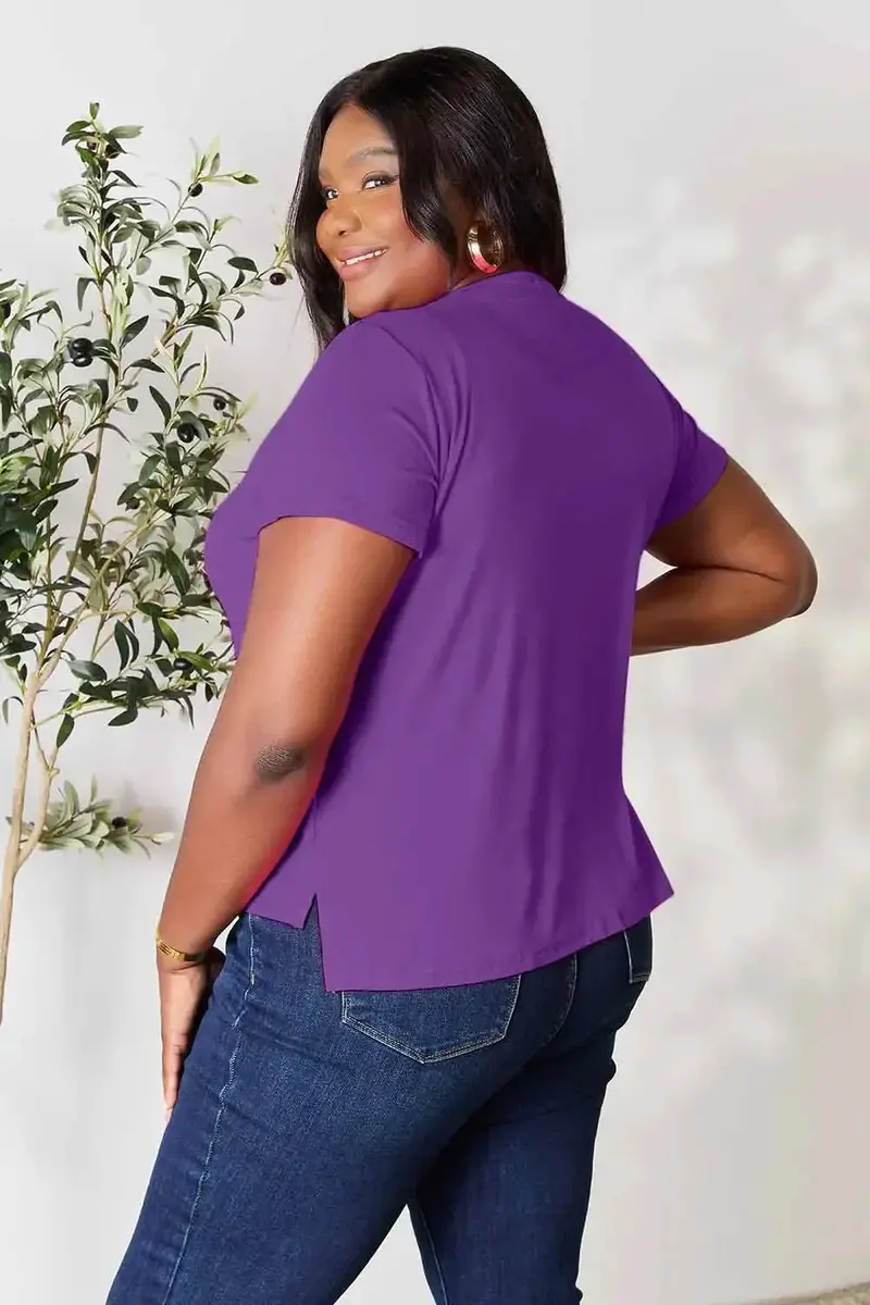 Full Size Round Neck Short Sleeve T-Shirt 26