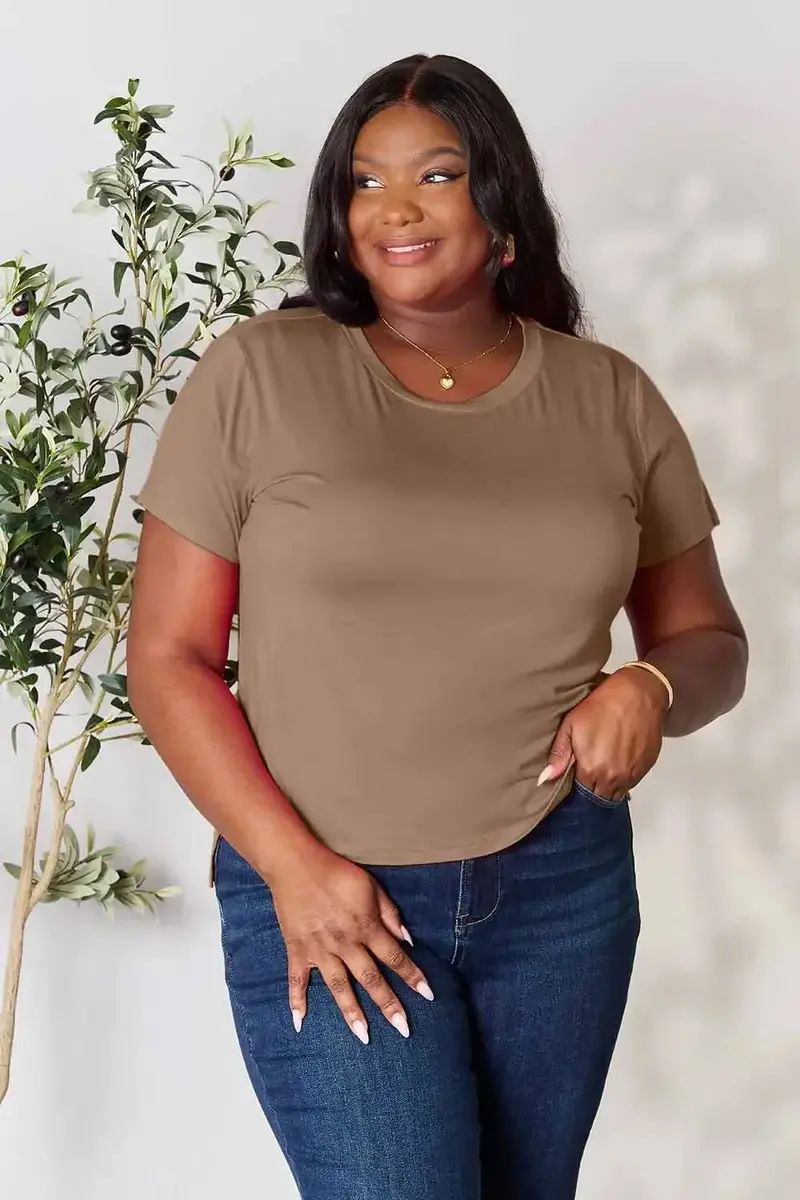 Full Size Round Neck Short Sleeve T-Shirt 34
