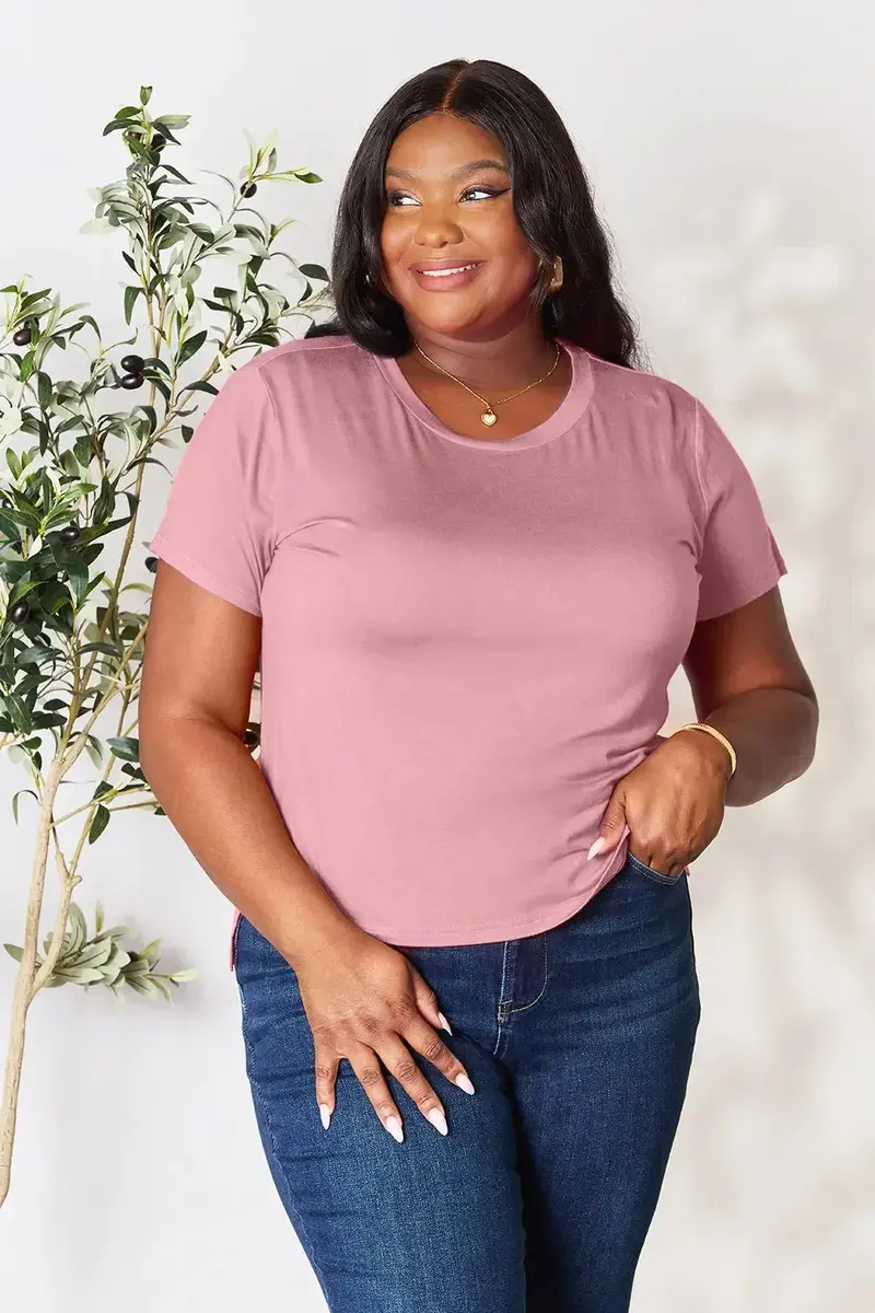 Full Size Round Neck Short Sleeve T-Shirt 4
