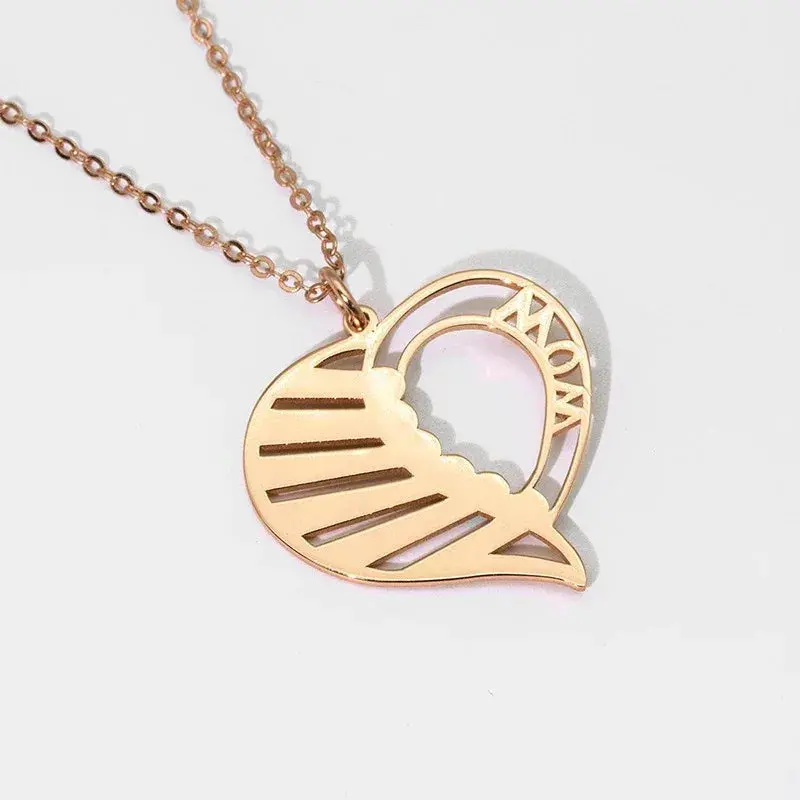 Hollow Heart Inlaid Gemstone With Customizable Name Design Light Luxury Noble Necklace 3