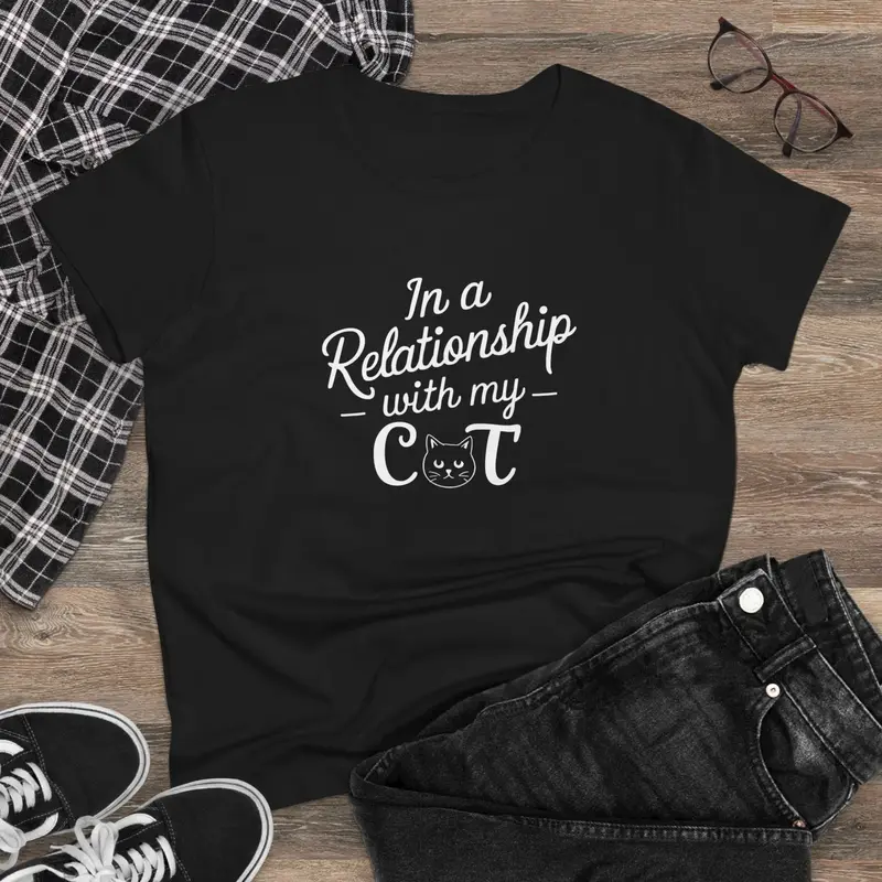 In Relationship With Cat Women Graphic Tees 3