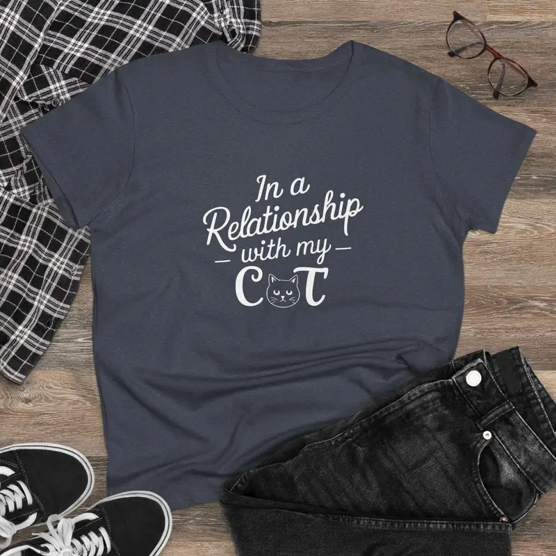 In Relationship With Cat Women Graphic Tees 8