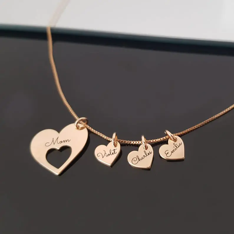 Love Heart With Customizable Name Design Light Luxury Style Necklace 1