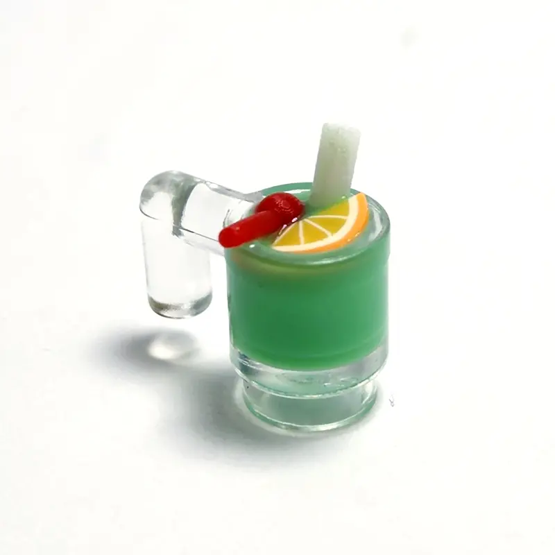 Mistletoe Mint Cocktail 1