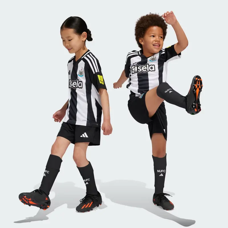 Newcastle United Fc 24/25 Home Mini Kit Kids Ix3169 1