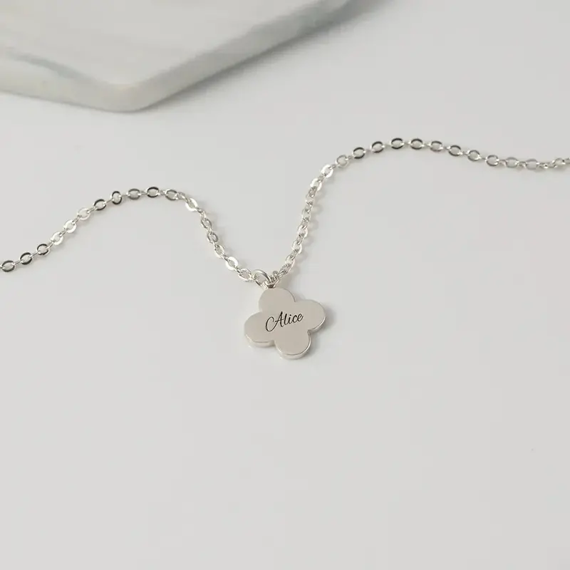 Noble And Exquisite Four-Leaf Clover Customizable Name Design Versatile Necklace 6