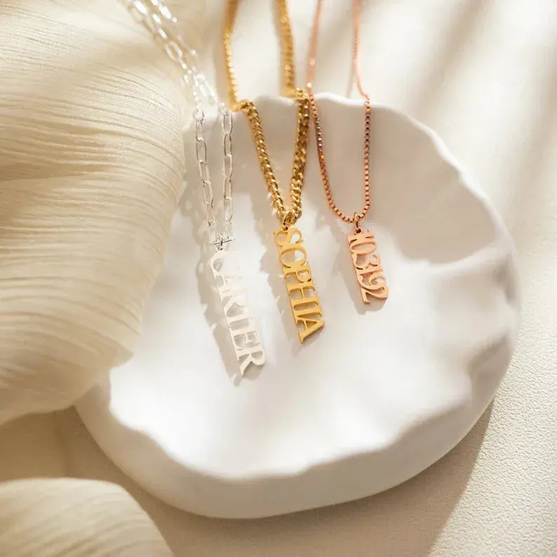 Personalized Chain Name Necklace 9