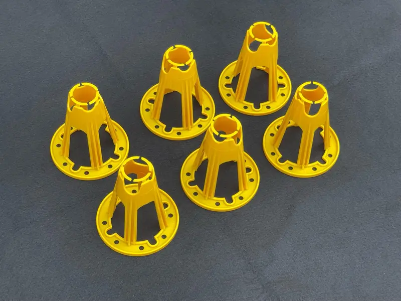 Plastic Rebar Chairs - Elevates Rebar 4 ¼" Or 4 ¾" - Rebar #3 To #5 (Yellow) 10