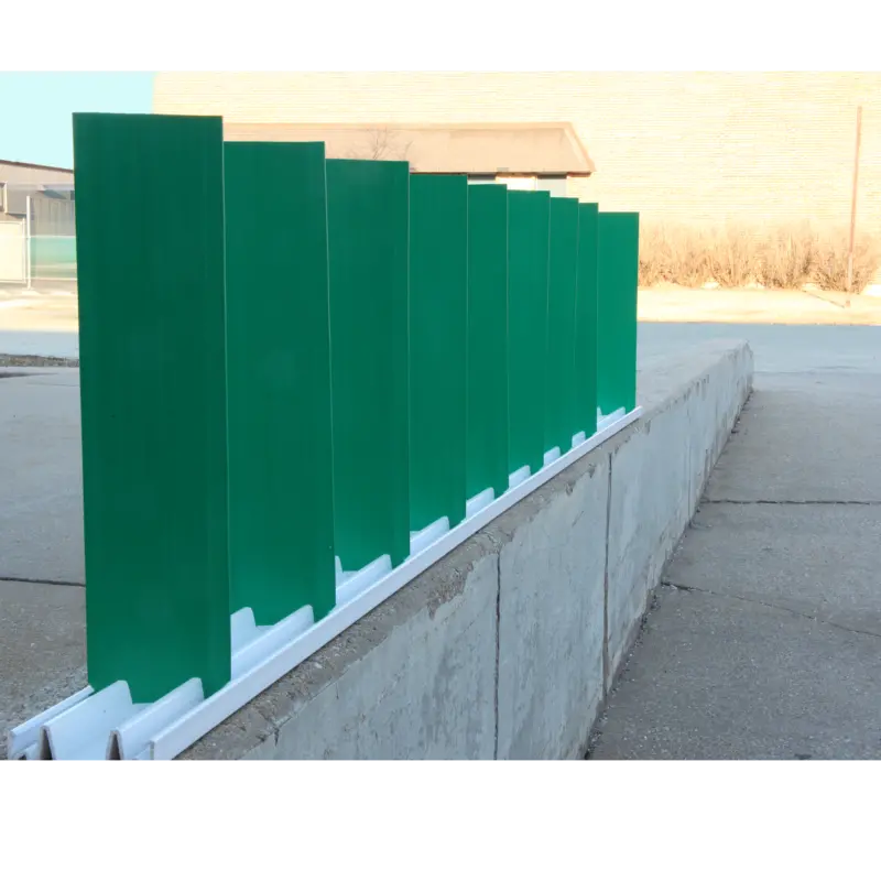 Plasticade Modular Glare Screen 1
