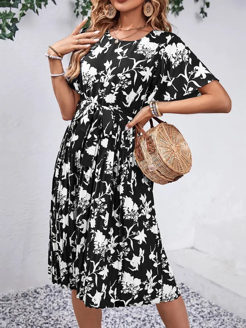 Printed Round Neck Short Sleeve Dress 7