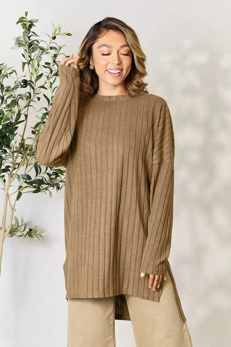 Ribbed Round Neck Long Sleeve Slit Top 1