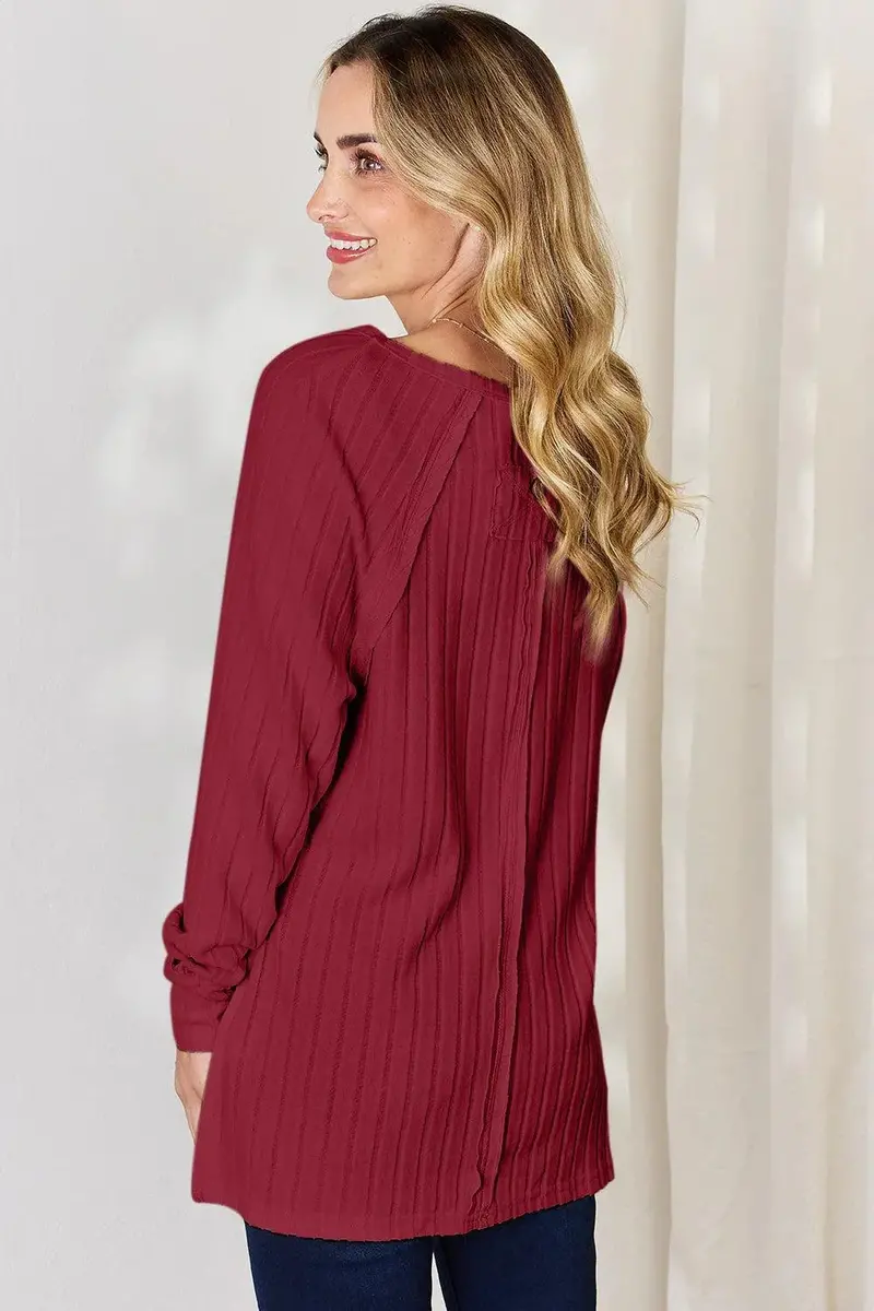 Ribbed Round Neck Slit T-Shirt 10
