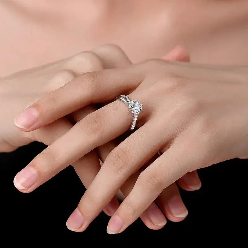 S925 Sterling Silver Ring With Moissanite Stone 1