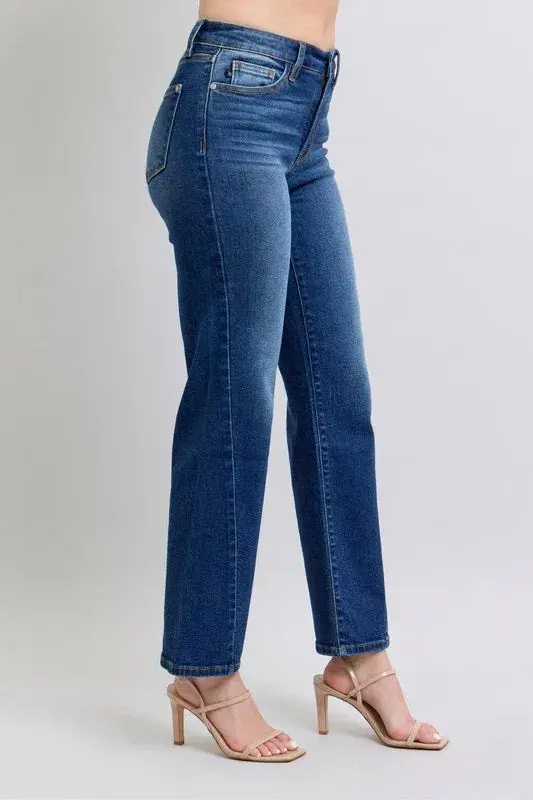 Seam Detail Straight Judy Blue Jeans With Pockets 3