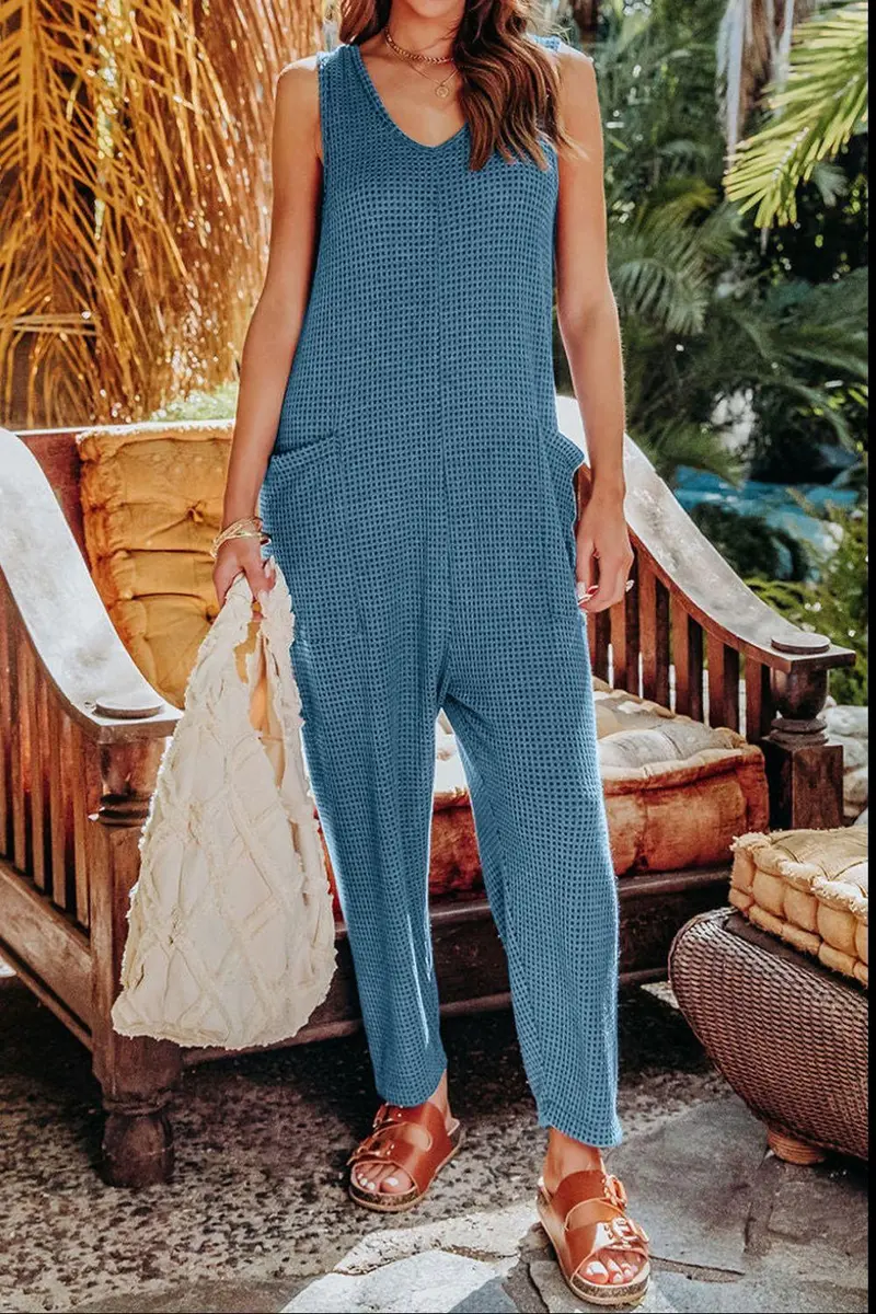 Sleeveless Straight Jumpsuit 1