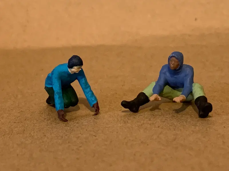 Snow Sledding Men 1
