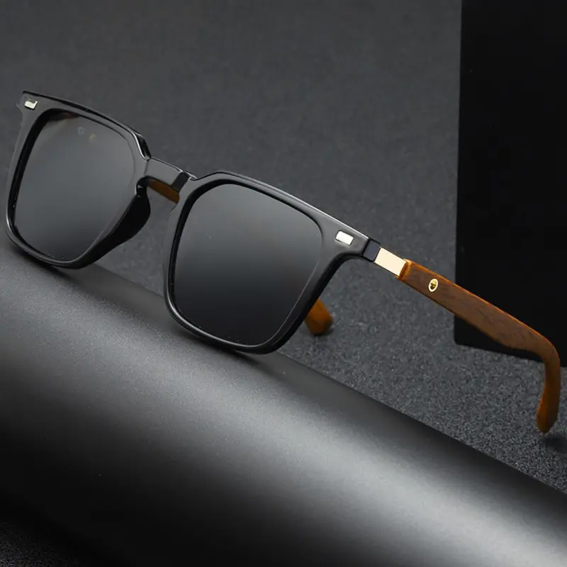 Square Frame Sunglasses 1