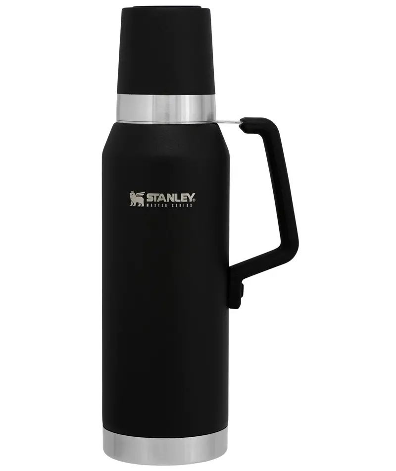 Stanley Master 1.4Qt Quadvac Bottle 1