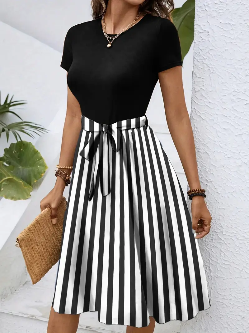 Striped Round Neck Short Sleeve Dress 19