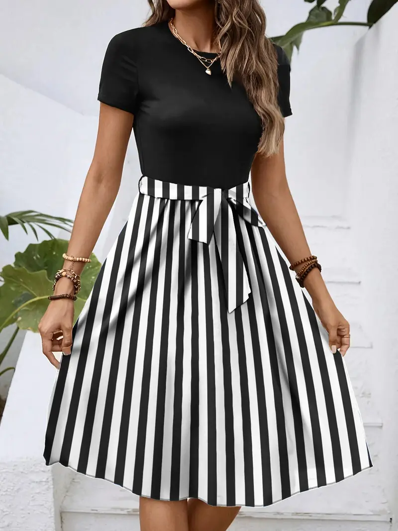 Striped Round Neck Short Sleeve Dress 20