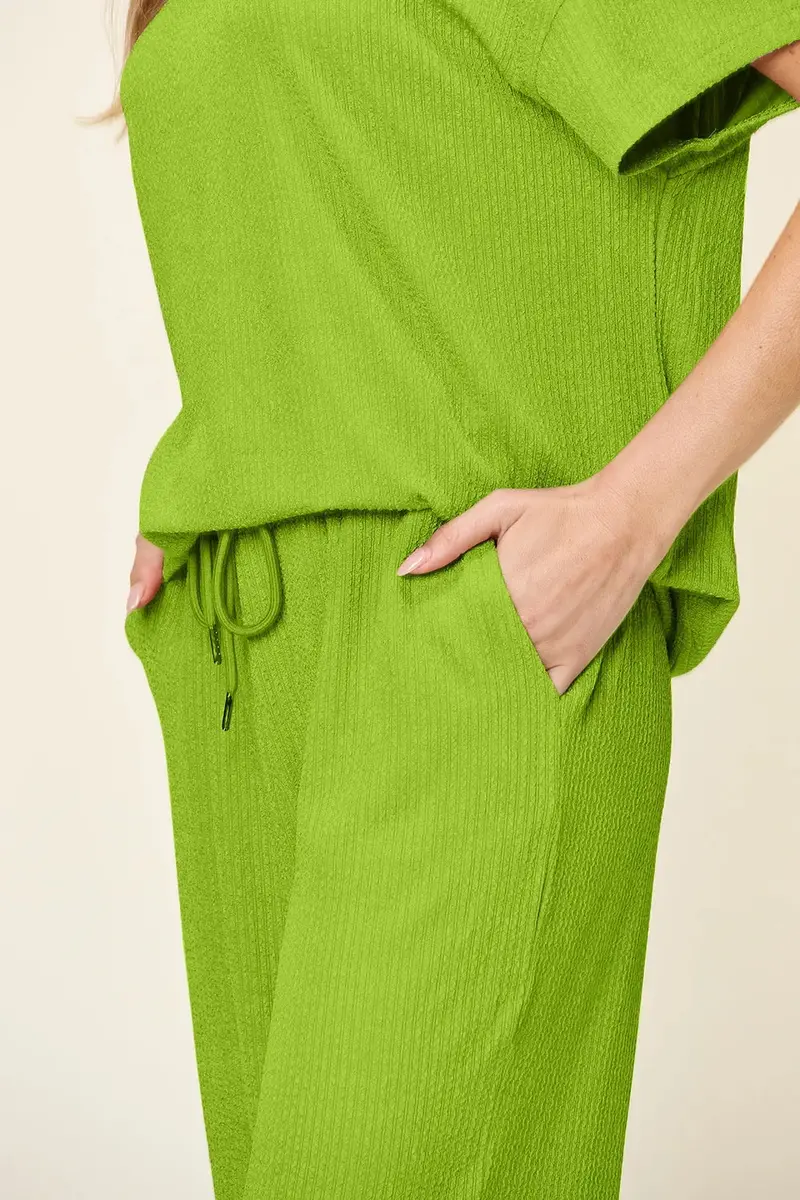 Texture Round Neck Short Sleeve T-Shirt And Wide Leg Pants 4