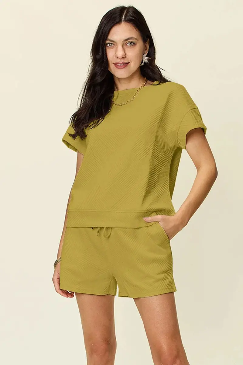 Textured Short-Sleeve Tee Paired with Drawstring Waist Shorts