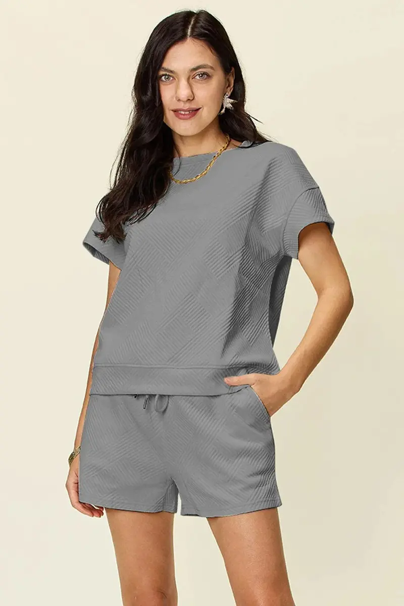 Textured Short-Sleeve Tee Paired with Drawstring Waist Shorts