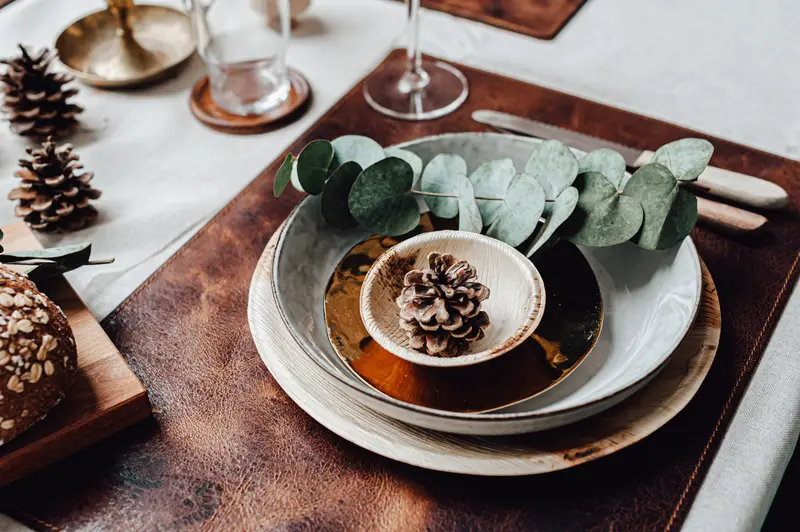 "The Raw Placemat Square" Buffalo Leather Placemat 1