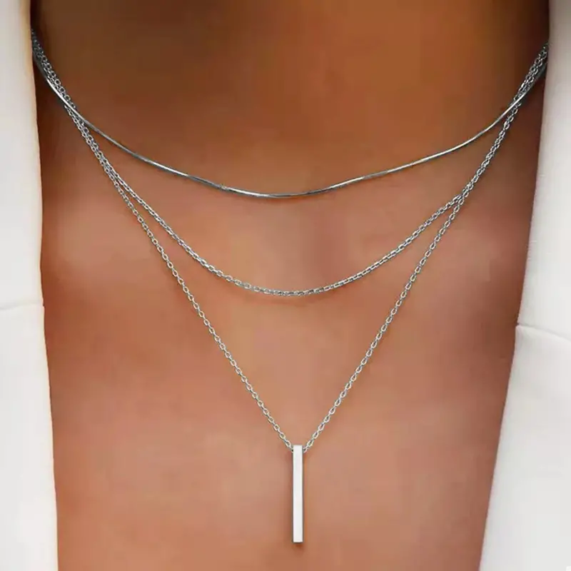 Three Layered Bar Pendant Necklace 1