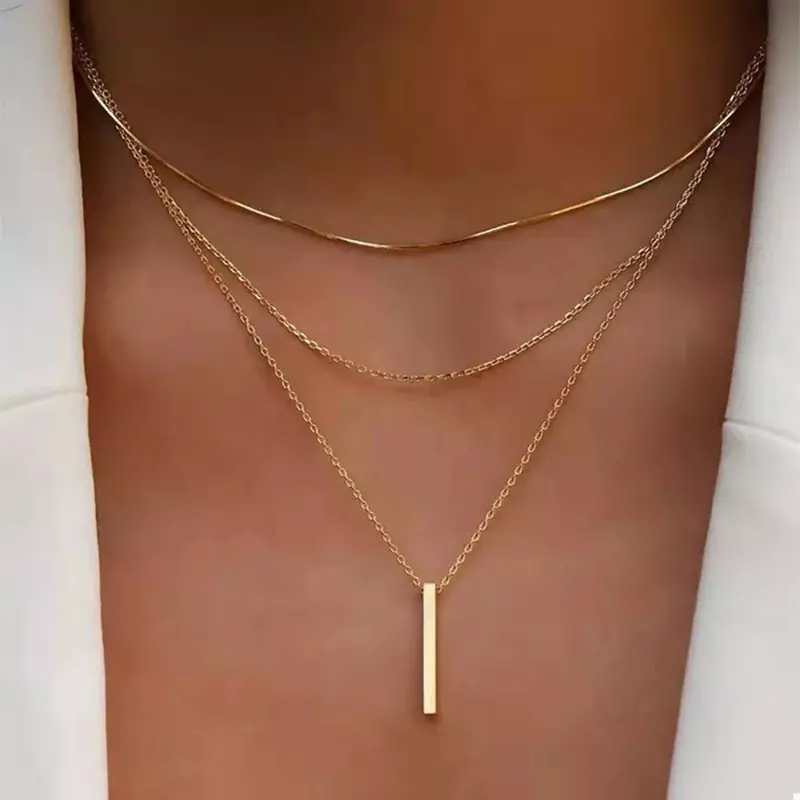Three Layered Bar Pendant Necklace 2