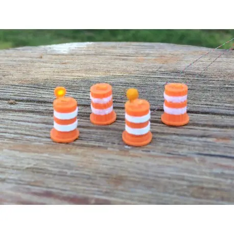 Traffic Barrels Flashing 4