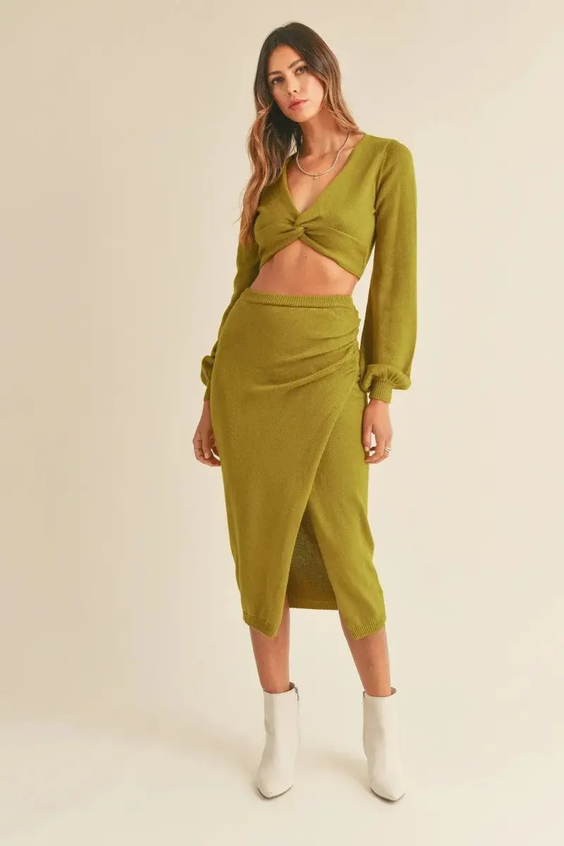 Twisted Knit Top And Midi Skirt Set 1