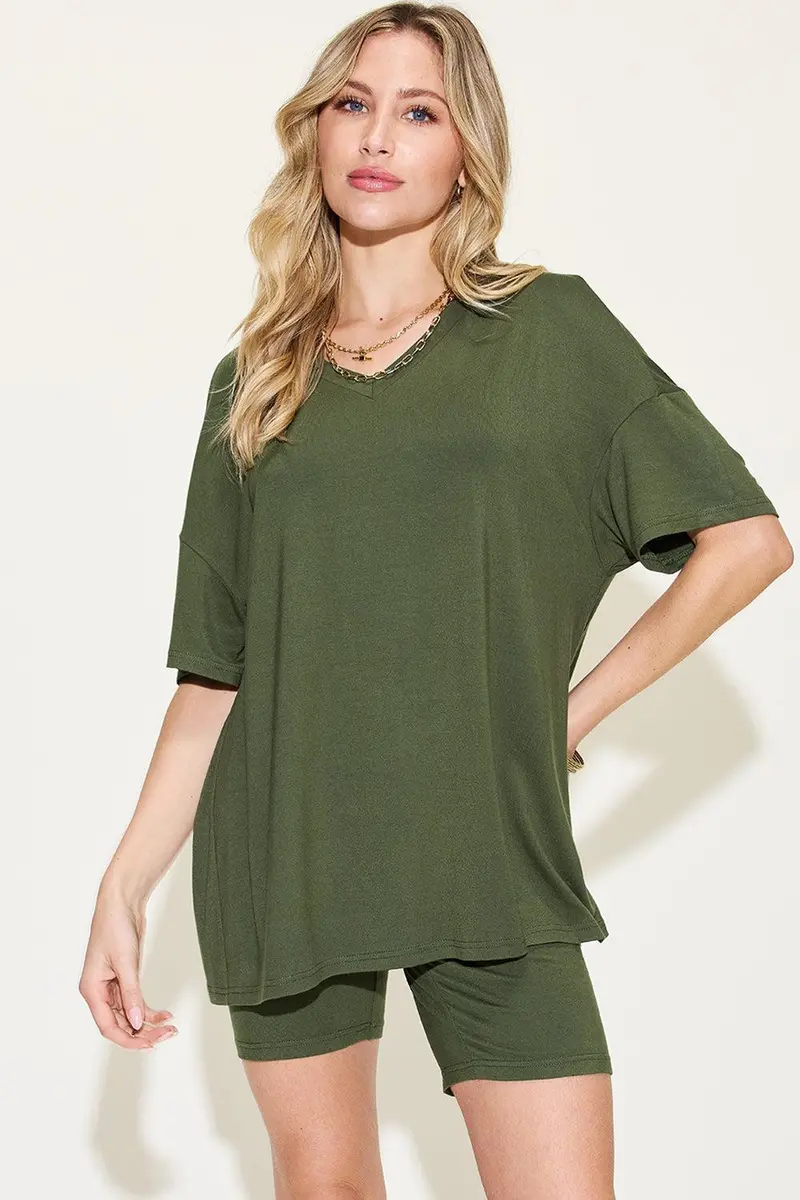 V-Neck Drop Shoulder T-Shirt And Shorts Set 25