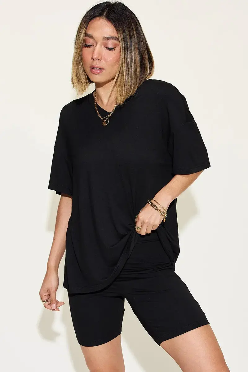 V-Neck Drop Shoulder T-Shirt And Shorts Set 25