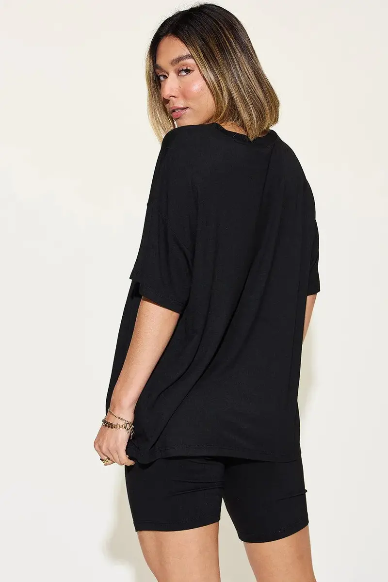 V-Neck Drop Shoulder T-Shirt And Shorts Set 26
