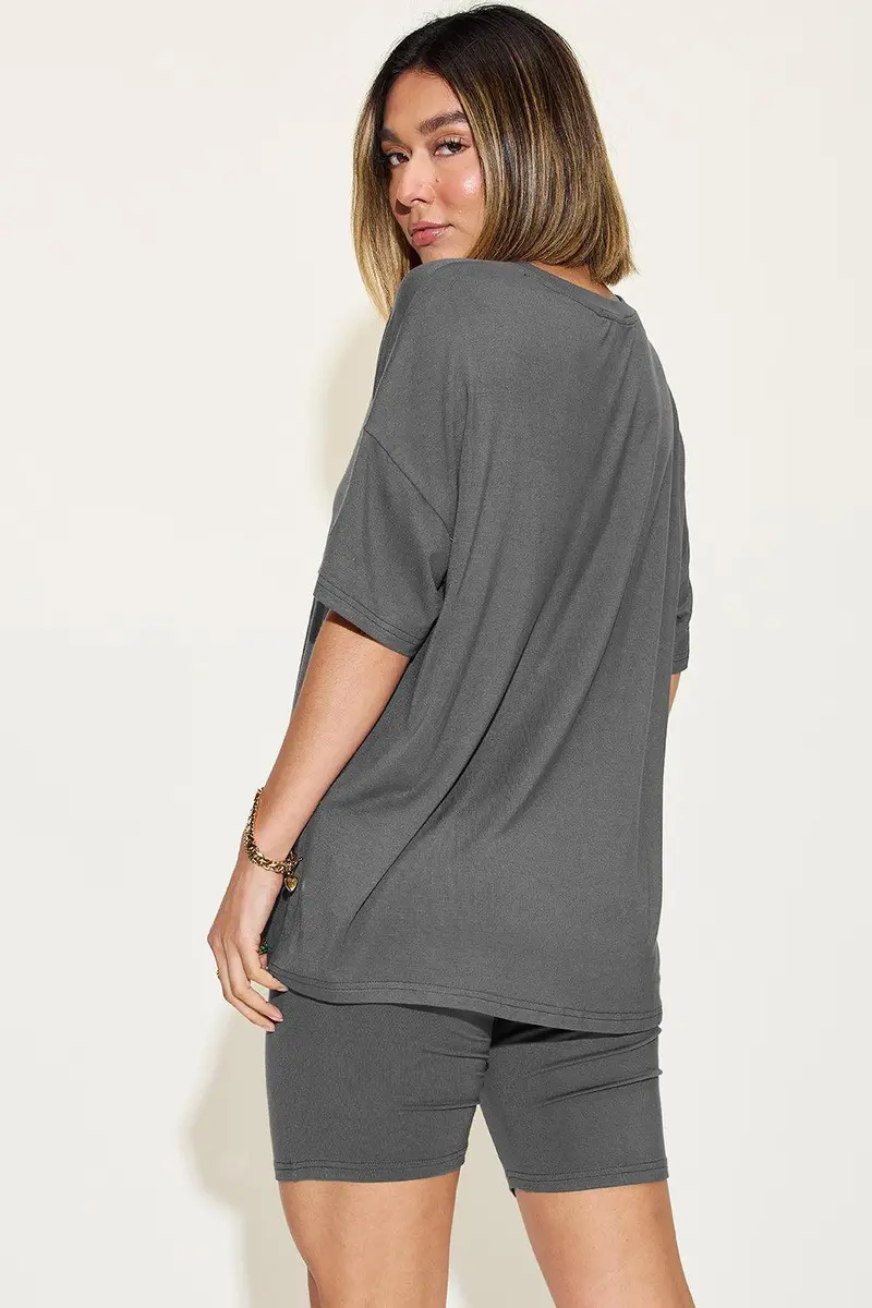 V-Neck Drop Shoulder T-Shirt And Shorts Set 29