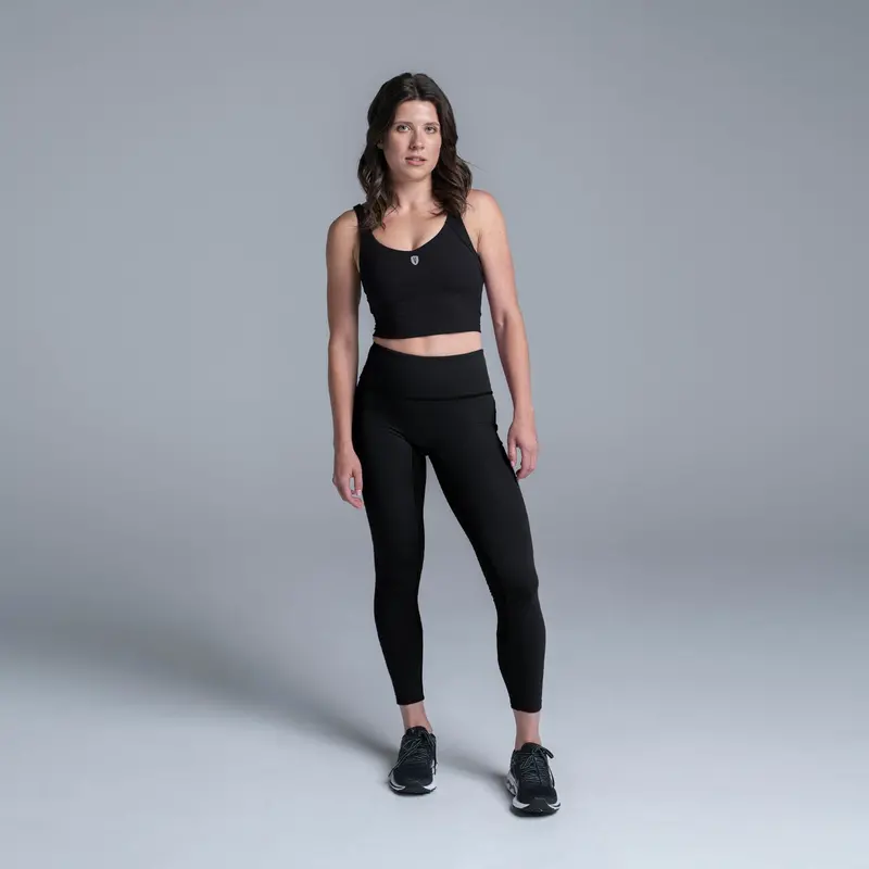 Valour Active Ace Longline Crop Top - Black 3