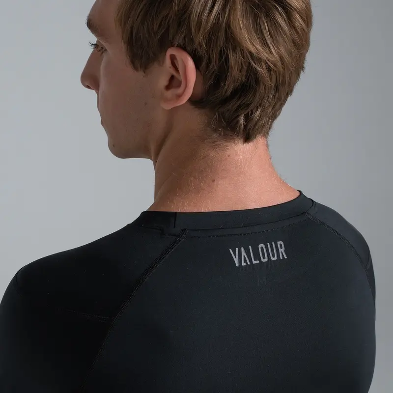 Valour Compression - Men's Black Long Sleeve Top 2