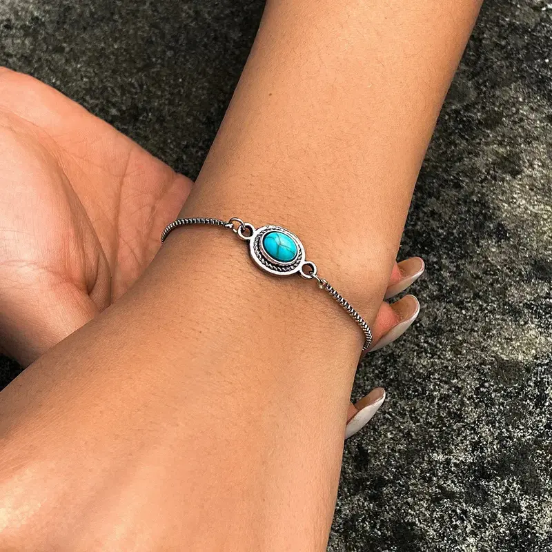 Vintage Charm Adjustable Turquoise Bracelet 2