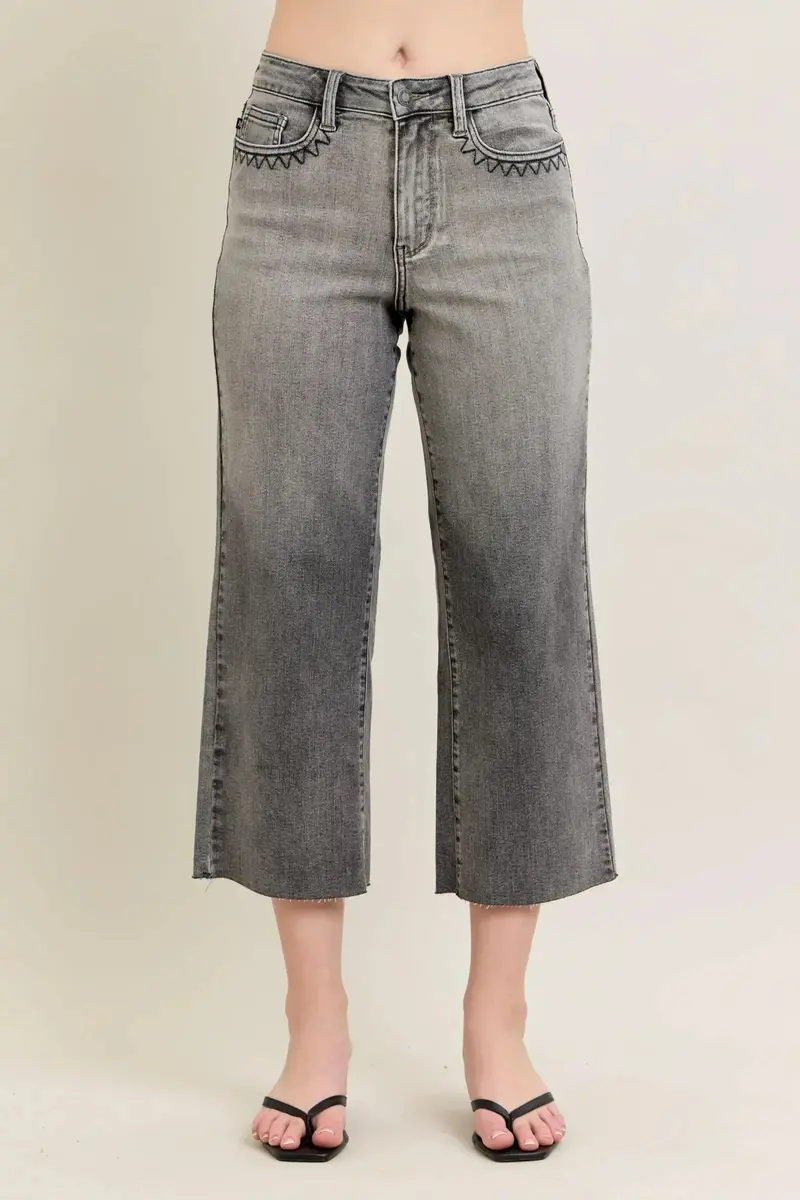 Wide Leg Capris Jeans Plus Size 1