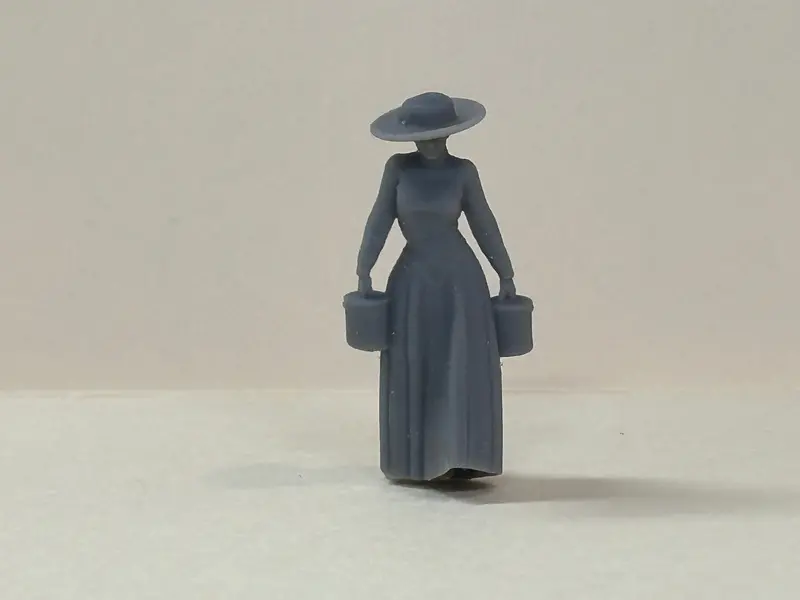 Woman Walk Long Dress Hat Buckets 2