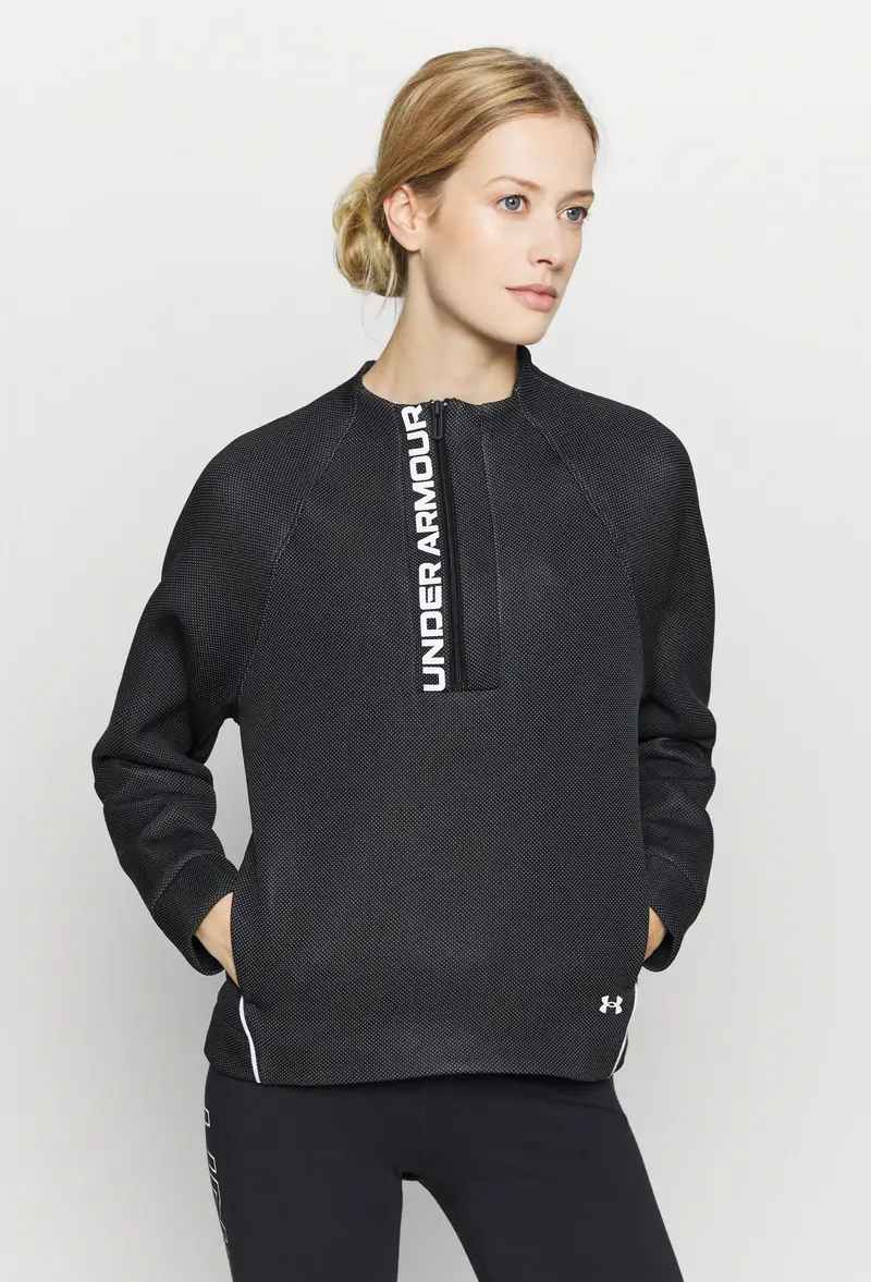 Women's Ua /Move ½ Zip 1356329-001 1