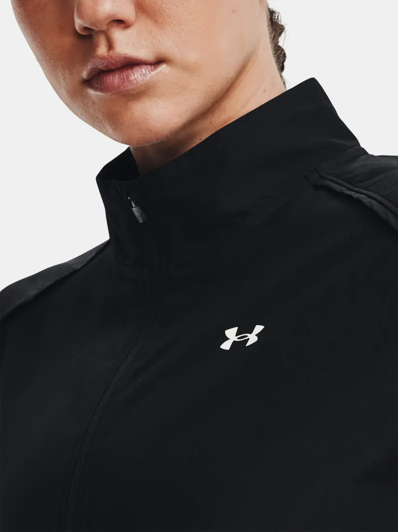 Women's Ua Outrun The Rain Ii Jacket 1369344-002 2