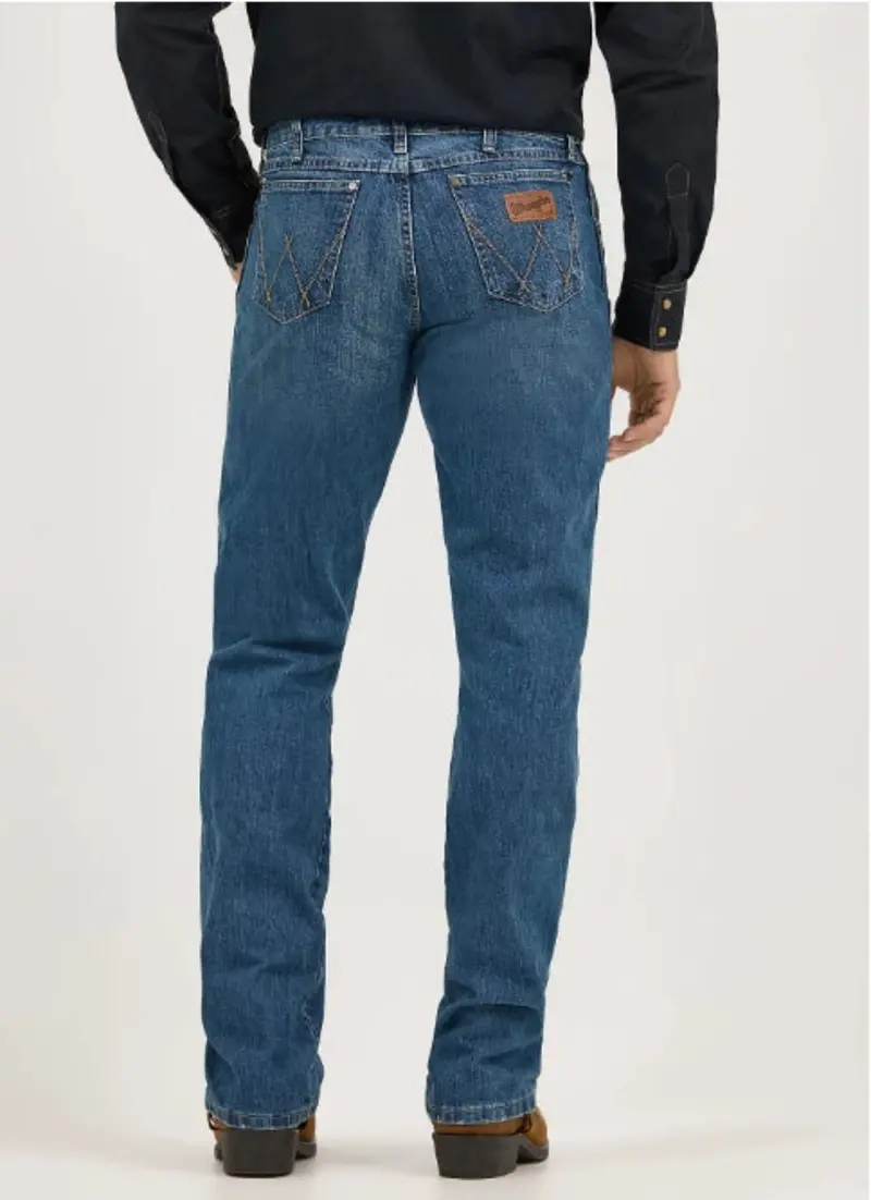 Wrangler Men's Retro® Fabens Relaxed Fit Bootcut Jean 5