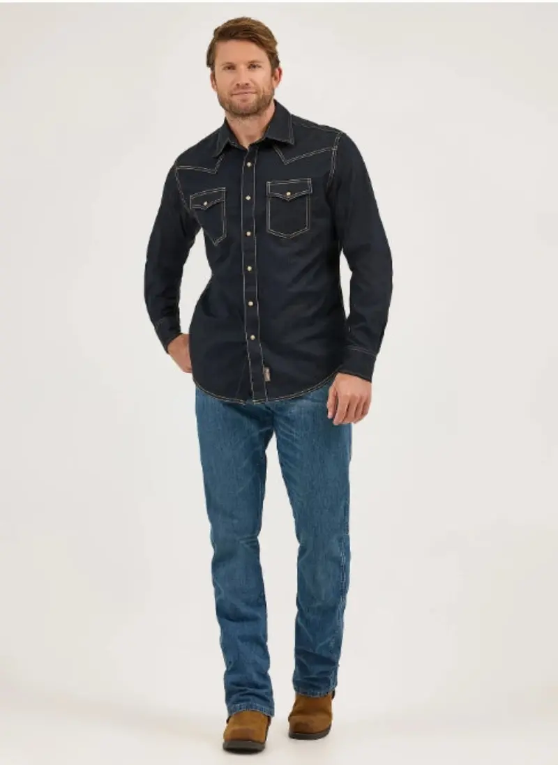 Wrangler Men's Retro® Fabens Relaxed Fit Bootcut Jean 6